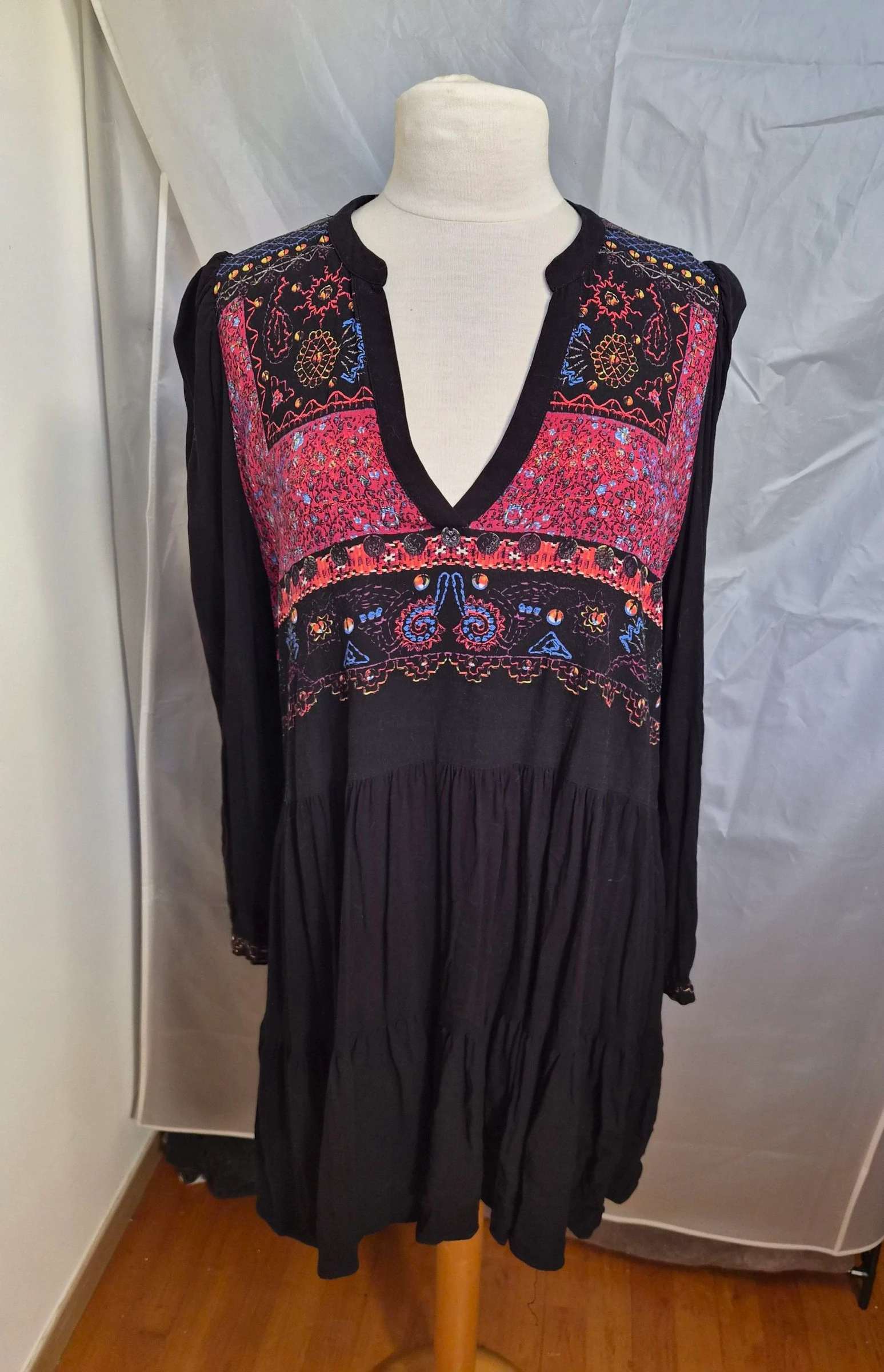 Robe ample Desigual taille 42/XL